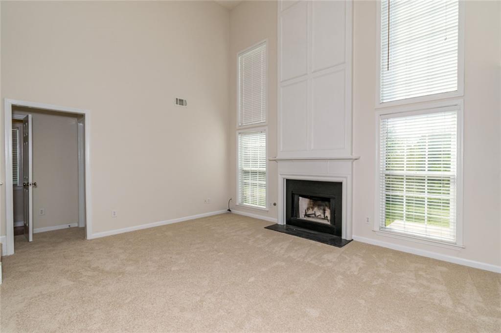 3595 Moor Pointe Drive
