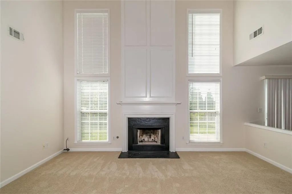 Cumming, Georgia 30040, United States, 3 Bedrooms Bedrooms, ,3 BathroomsBathrooms,Residential,Active,199132