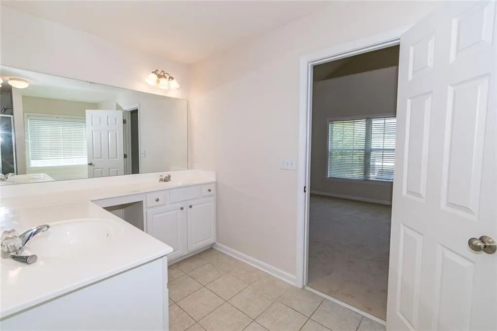 Cumming, Georgia 30040, United States, 3 Bedrooms Bedrooms, ,3 BathroomsBathrooms,Residential,Active,199132