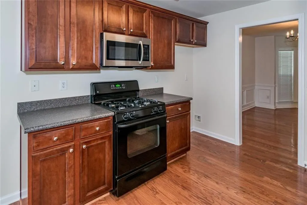 Cumming, Georgia 30040, United States, 3 Bedrooms Bedrooms, ,3 BathroomsBathrooms,Residential,Active,199132