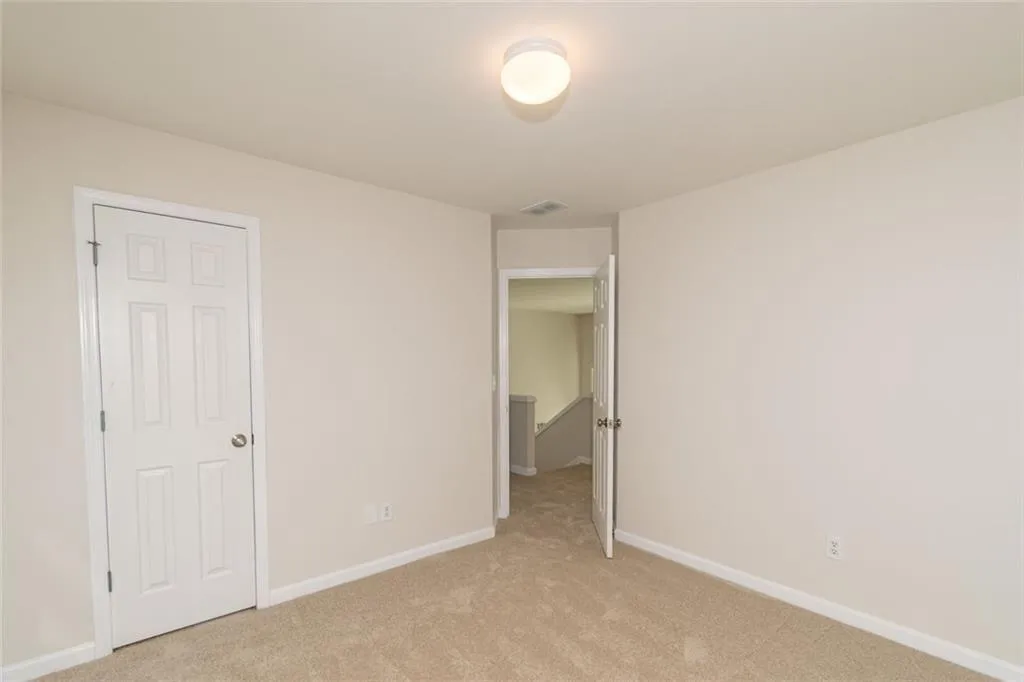 Cumming, Georgia 30040, United States, 3 Bedrooms Bedrooms, ,3 BathroomsBathrooms,Residential,Active,199132