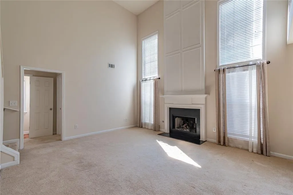 Cumming, Georgia 30040, United States, 3 Bedrooms Bedrooms, ,3 BathroomsBathrooms,Residential,Active,199132