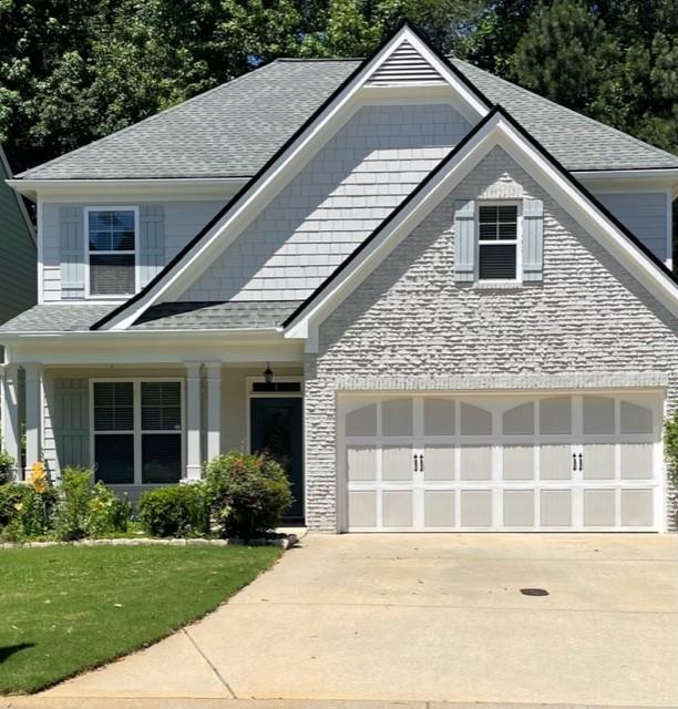 Updated and Move-in ready! Spacious 4 Bdrm 2 & 1/2 Bath in a quiet neighborhood close to Lake Allatoona/schools/shopping/restaurants in
popular Woodstock. Located steps away from community pool, this home has a cozy private fenced backyard w/ half stone wall, perfect
for kids/pets and entertaining. Updated Kitchen w/ island/pantry/stainless appliances overlooking family room.
LVP floors throughout. Additional room that could also be used as a Dining room/Formal living room/Office/Playroom. Spacious Master. 3
additional oversized secondary bedrooms. 1 of the secondary bedrooms has a designated separate space perfect for sitting area/play
area/office. Laundry with new flooring conveniently located on 2nd floor. Newer HVAC. Newer Hot Water Heater. Newer Roof. This home is Move- in ready and waiting for you!! Available 6/7/24.