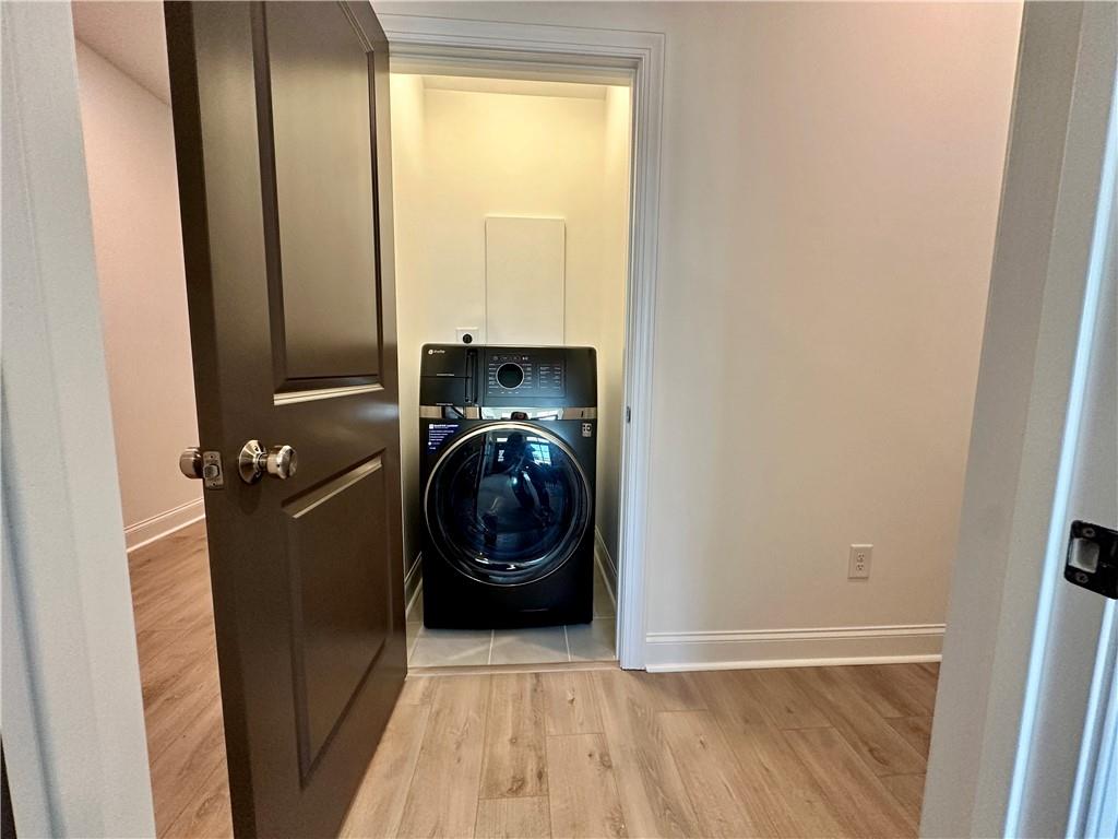 Market Square at Sawnee Village - Residential