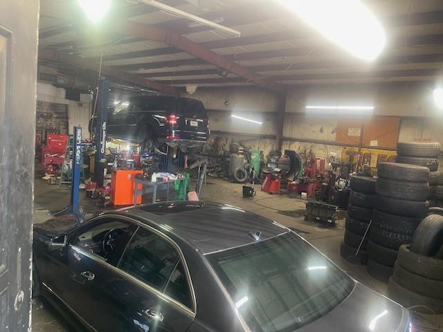 5344 Covington Highway