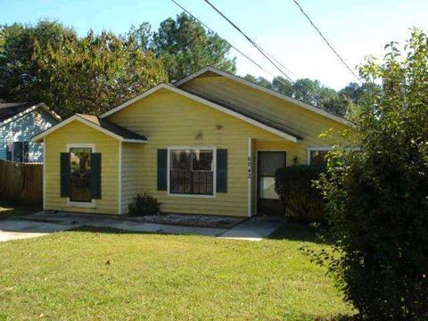 A home in Lithonia