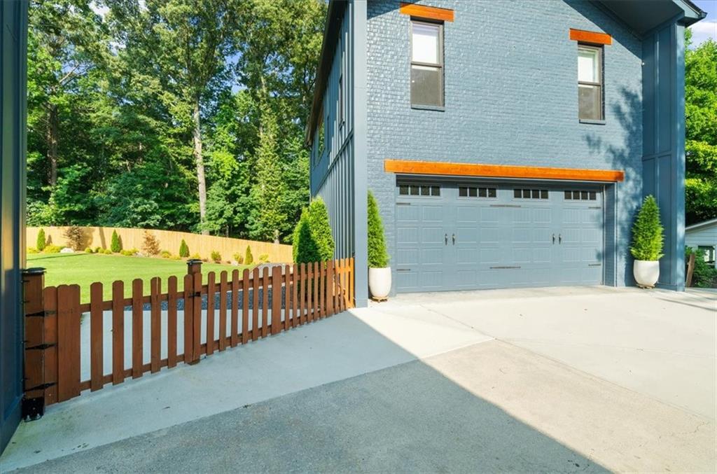 1871 Dyer Circle