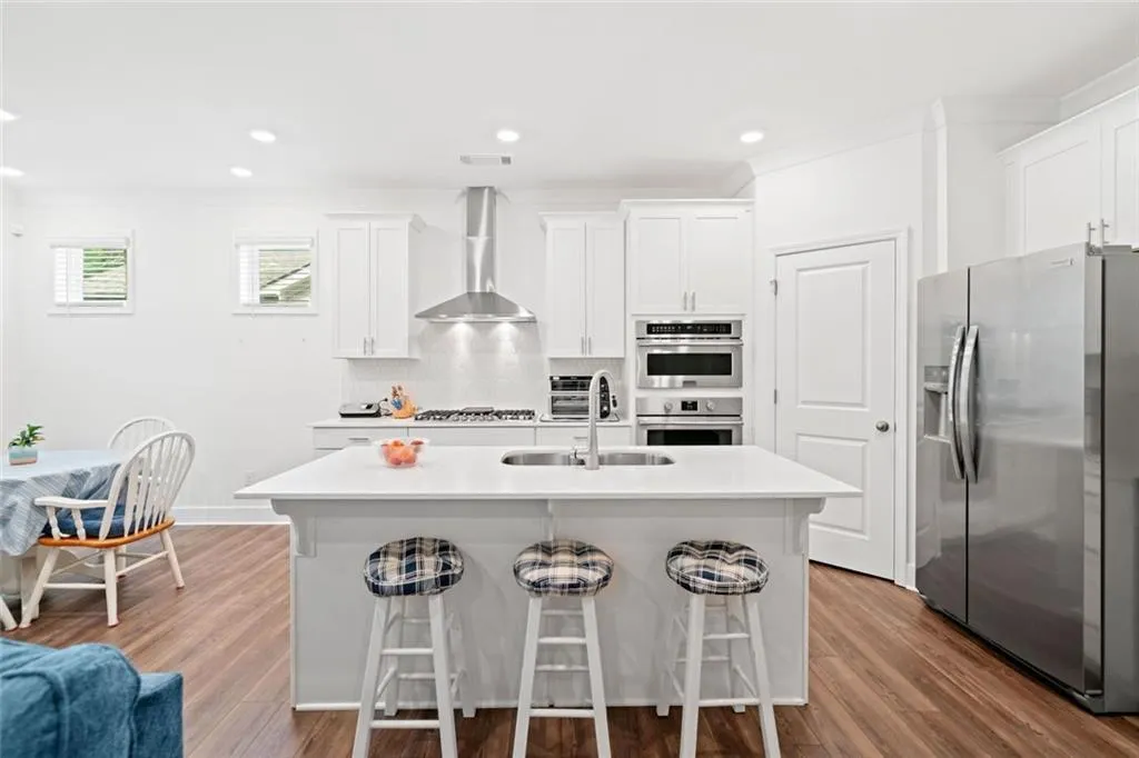 Canton, Georgia 30114, United States, 3 Bedrooms Bedrooms, ,2 BathroomsBathrooms,Residential,Pending,148027