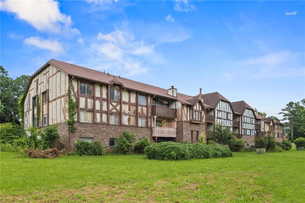 Camelot Club - Residential