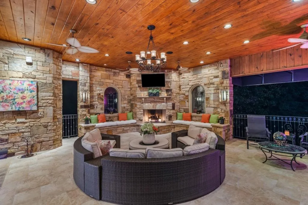 Cartersville, Georgia 30120, United States, 4 Bedrooms Bedrooms, ,7 BathroomsBathrooms,Residential,Coming Soon,147842