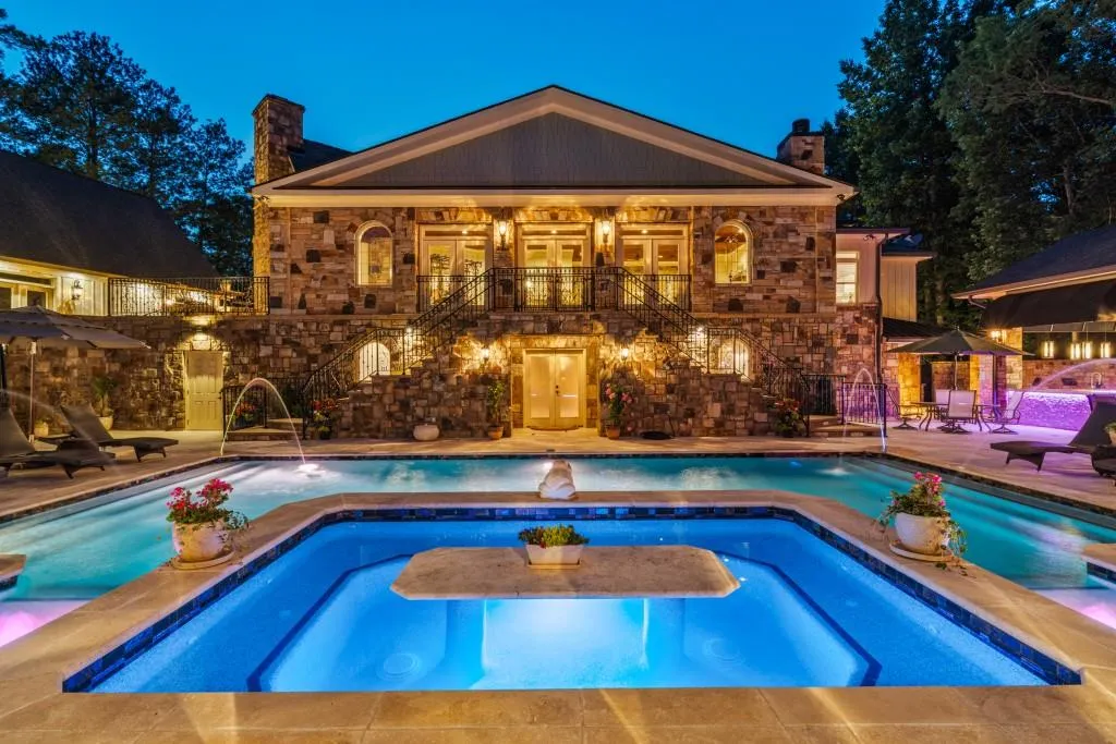 Cartersville, Georgia 30120, United States, 4 Bedrooms Bedrooms, ,7 BathroomsBathrooms,Residential,Coming Soon,147842