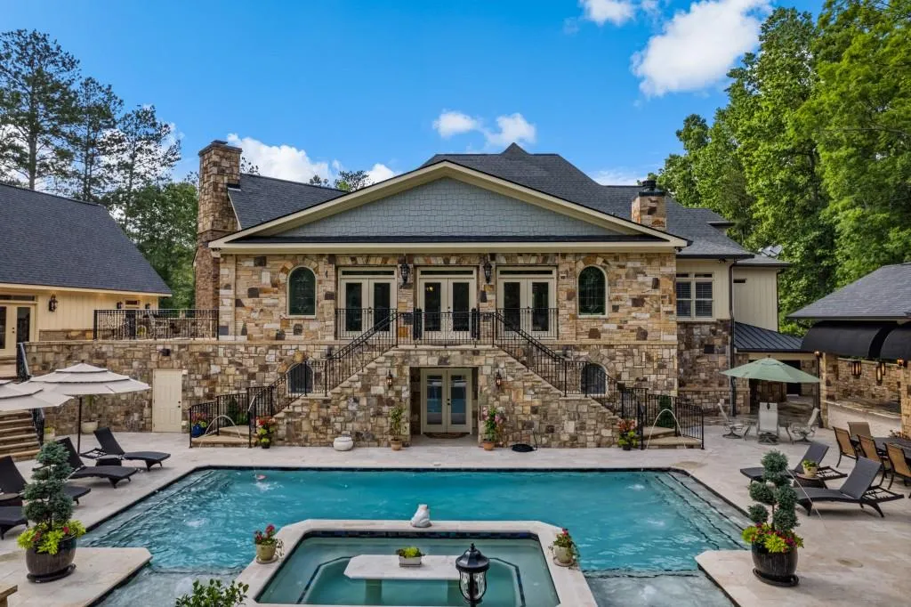 Cartersville, Georgia 30120, United States, 4 Bedrooms Bedrooms, ,7 BathroomsBathrooms,Residential,Coming Soon,147842