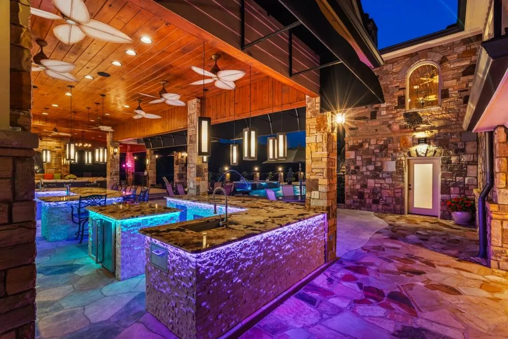 Cartersville, Georgia 30120, United States, 4 Bedrooms Bedrooms, ,7 BathroomsBathrooms,Residential,Coming Soon,147842