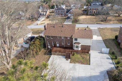 A home in Lilburn