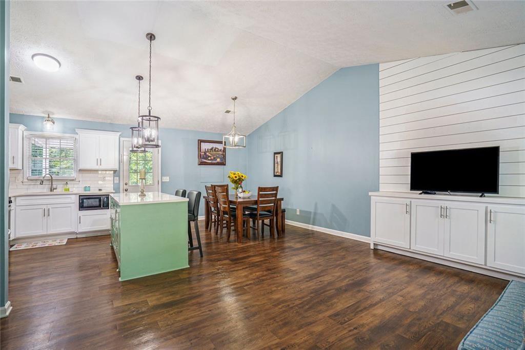 3012 Dempsey Place