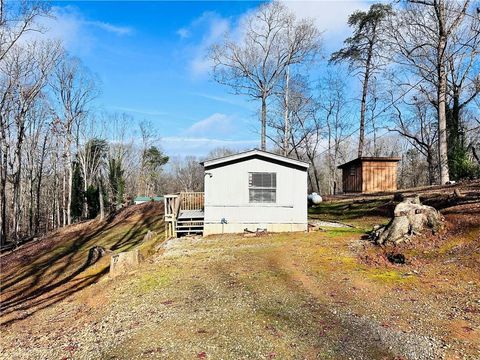 6134 Grant Ford Road Gainesville GA 30506