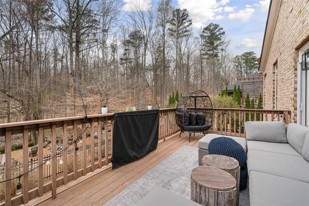 1525 Camden Cove Drive, Cumming, Georgia image 17