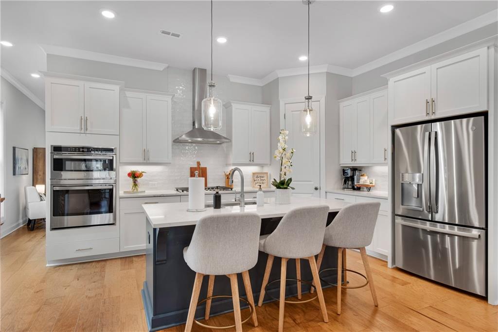 4048 Blandford Street