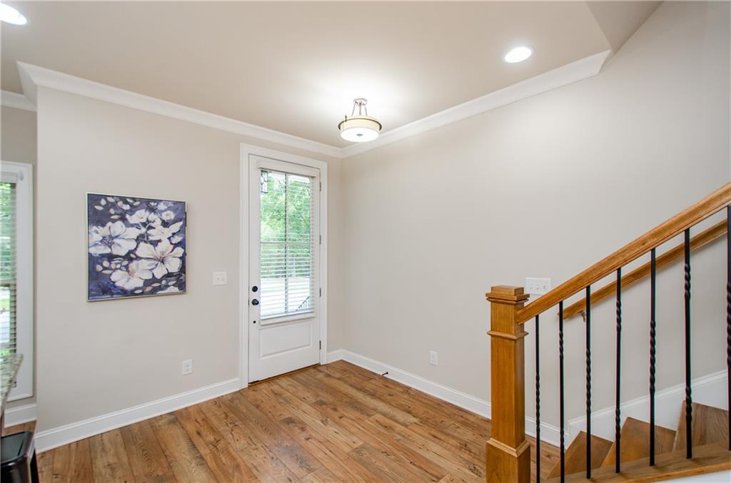 1323 Faircrest Way
