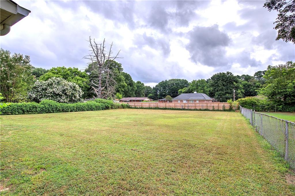 213 Meadow Lane