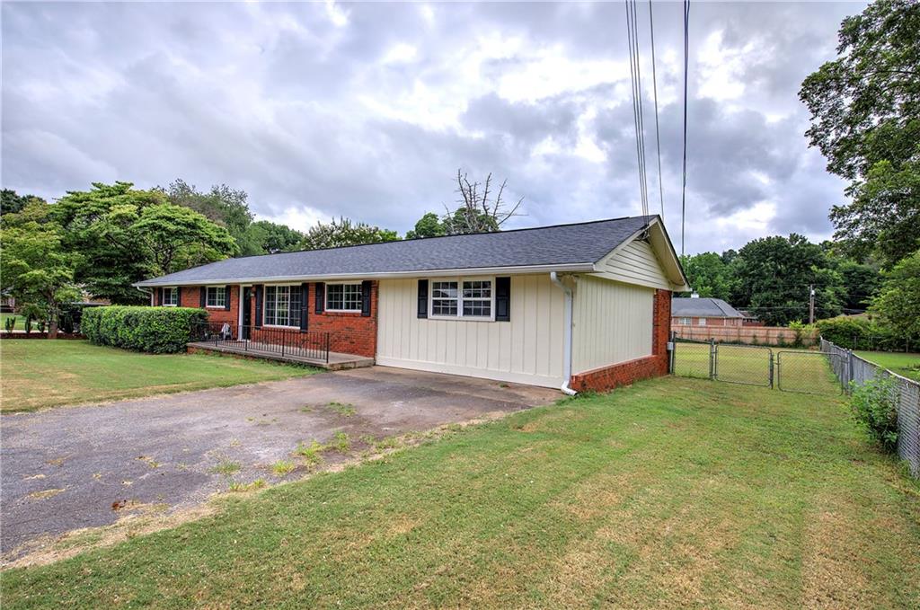 213 Meadow Lane
