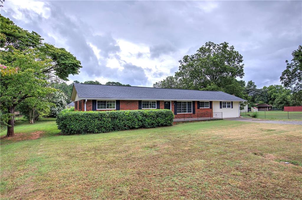 213 Meadow Lane