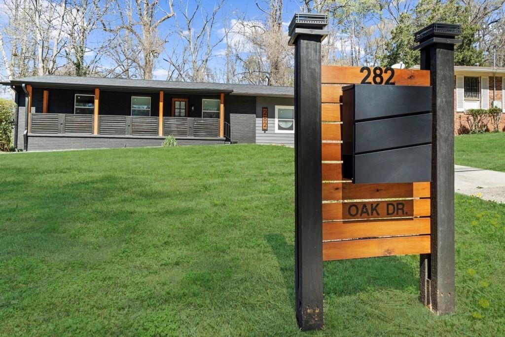 282 Oak Drive SE