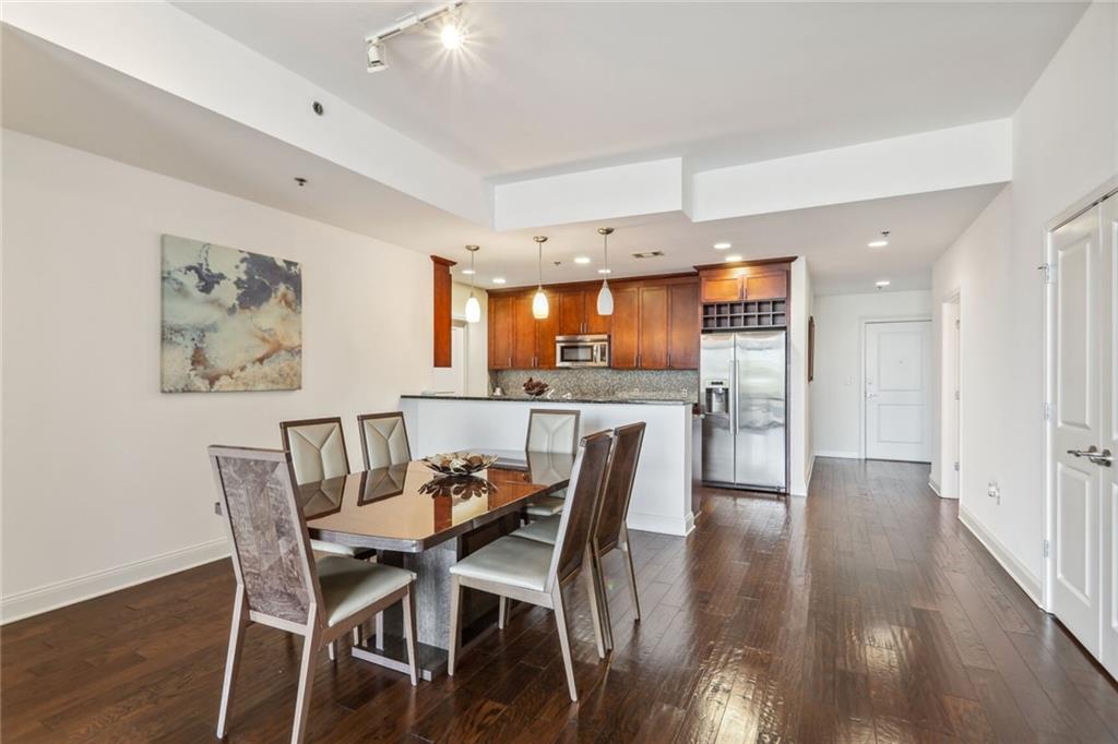 270 17th Street NW