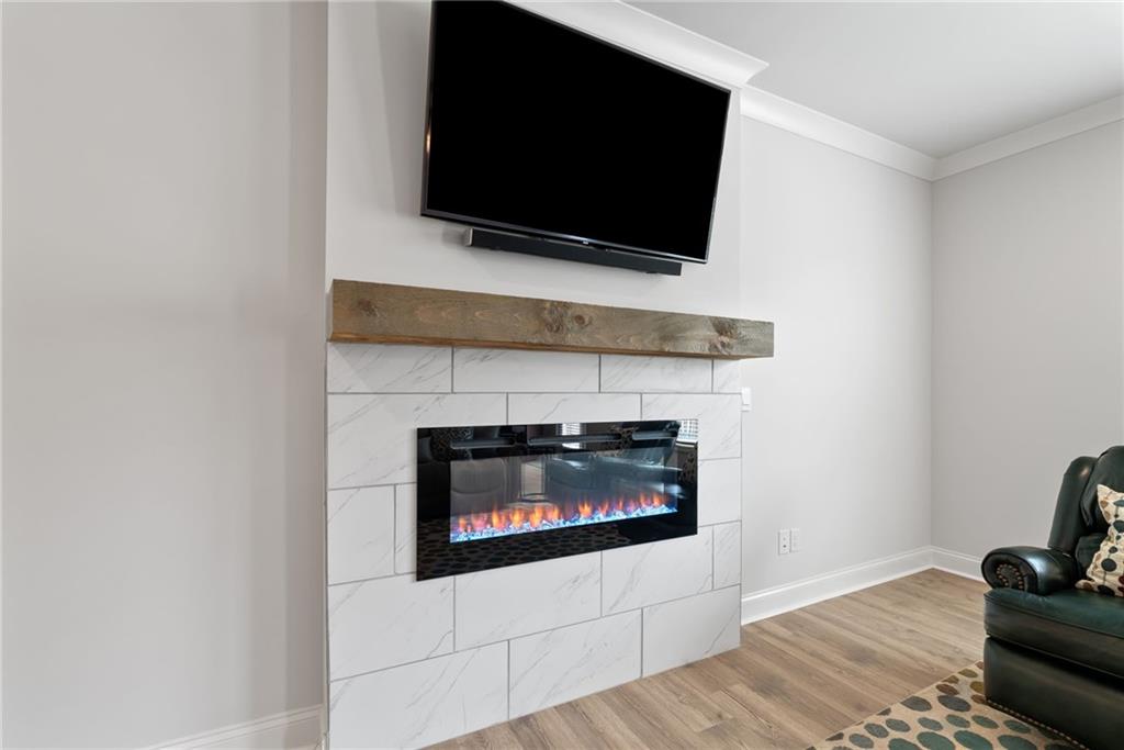 3334 Swallowtail Terrace