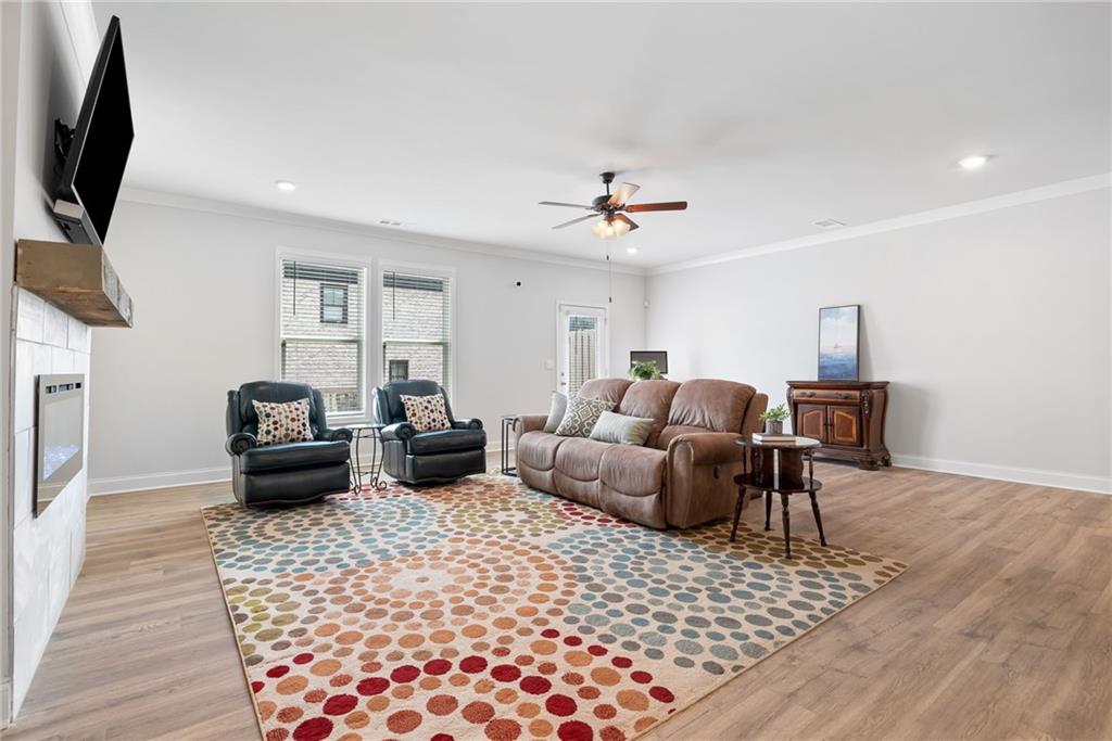 3334 Swallowtail Terrace