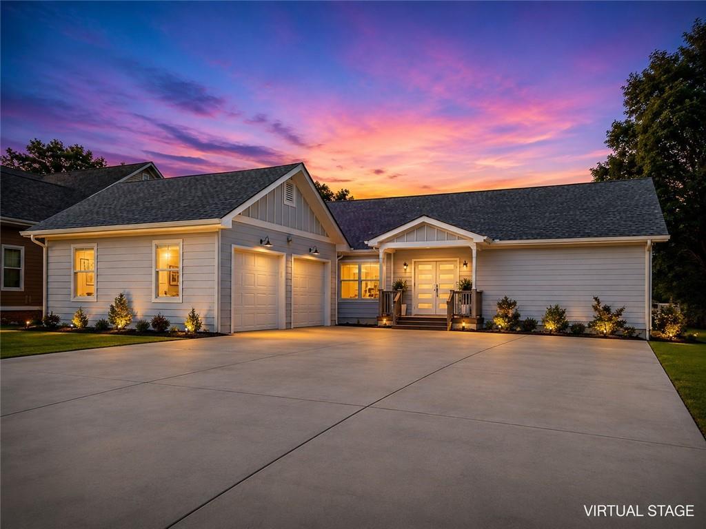 9058 Woodlake Lane