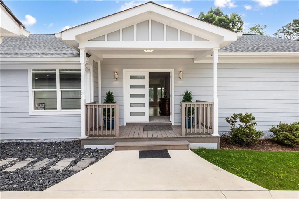 9058 Woodlake Lane