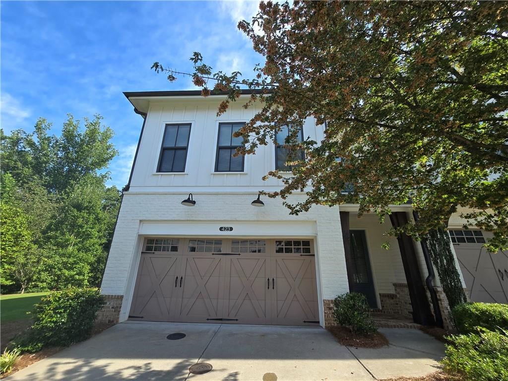 423 Johnson Court