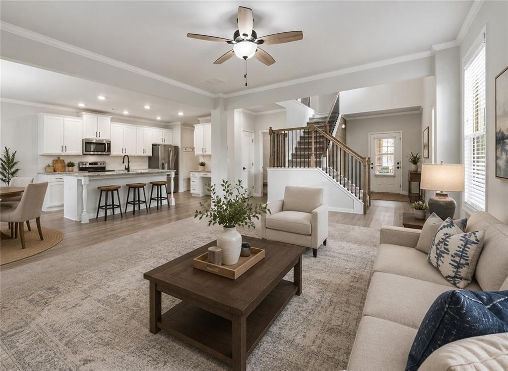 3244 Hawthorne Path