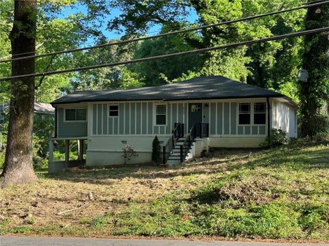 Homes For Sale - 2469 Stone Road<br/> East Point, GA 30344