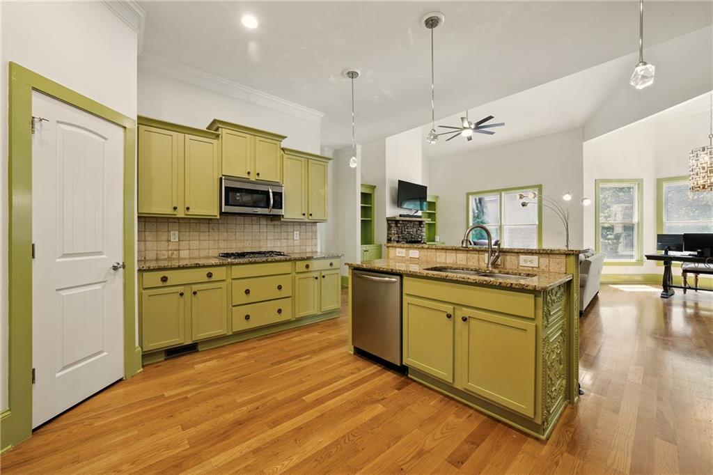 3380 Canon Bay Drive, Cumming, Georgia image 44