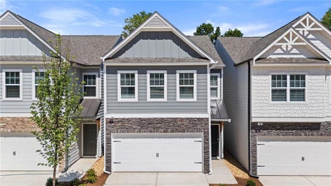 Homes For Sale - 505 Hayes Lane<br/> Canton, GA 30115