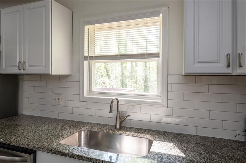 4704 Apache Trail, Atlanta, Georgia image 4