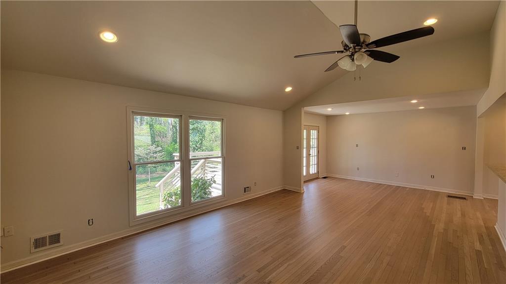 1978 Fisher Trail NE
