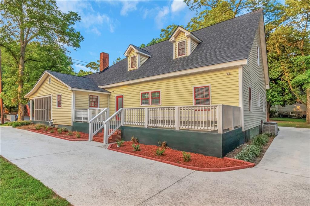 1068 N Main Street NW
