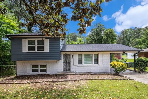 479 Charter Oak Drive SW Atlanta GA 30331