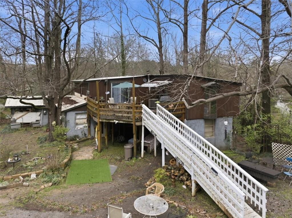 272 Gordon Circle SW