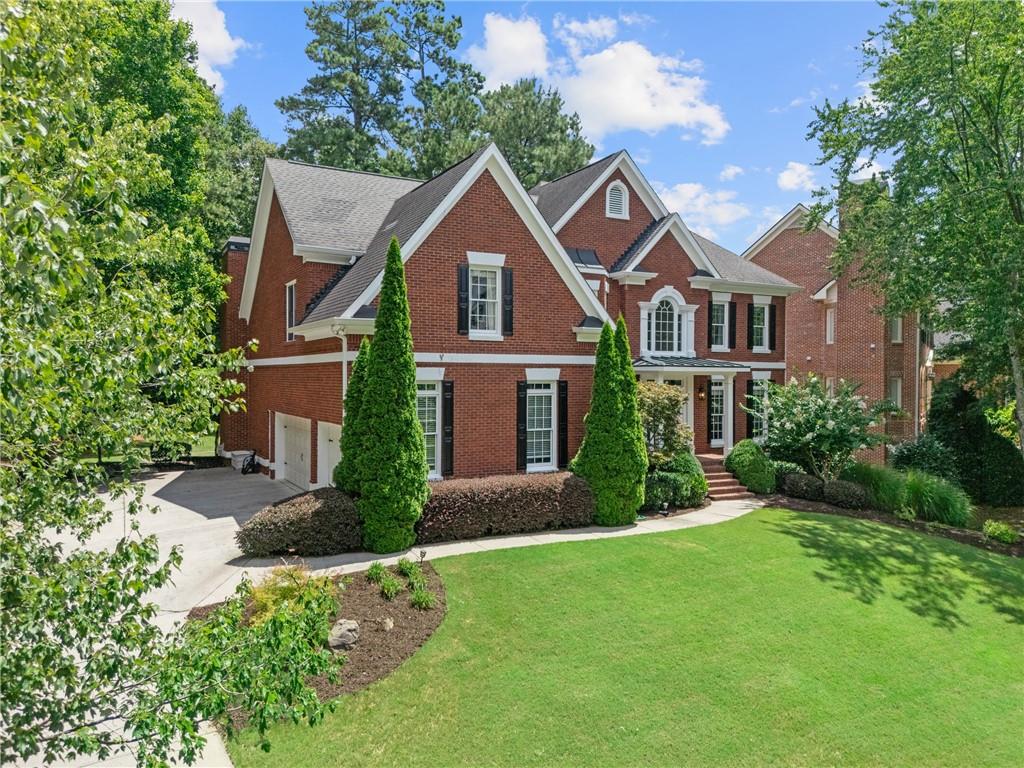 14351 Club Circle