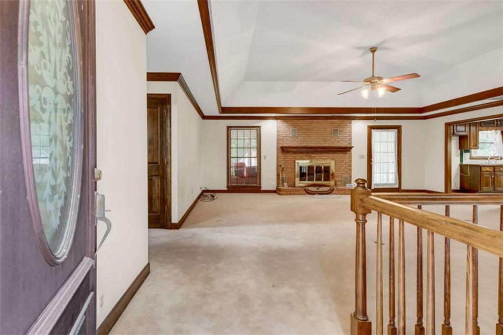 2570 Benton Drive