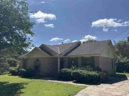 Homes For Sale - 2112 Auburn Street St<br/> Tuskegee, AL 36083