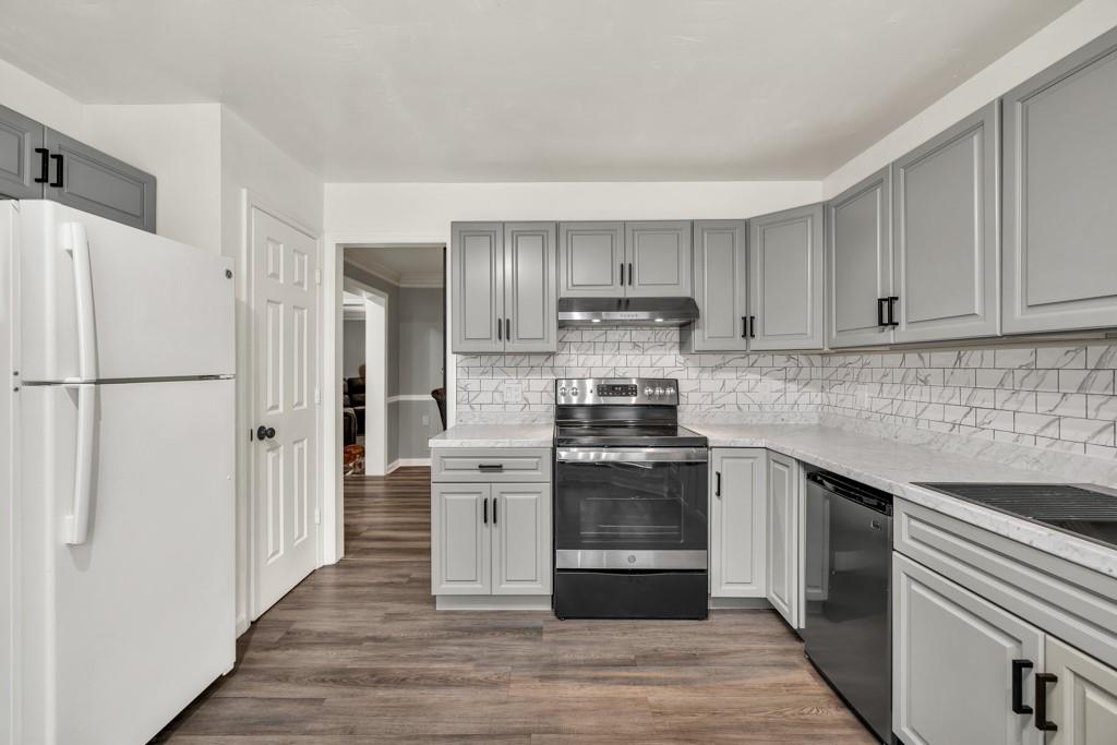 3910 Meeting Street