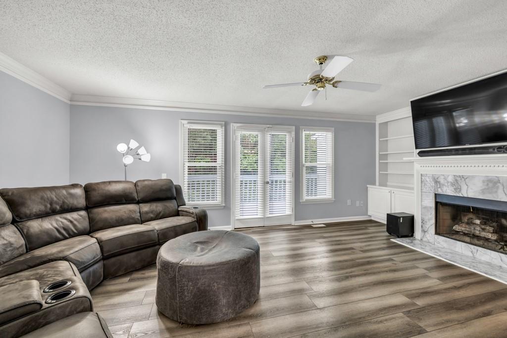 3910 Meeting Street