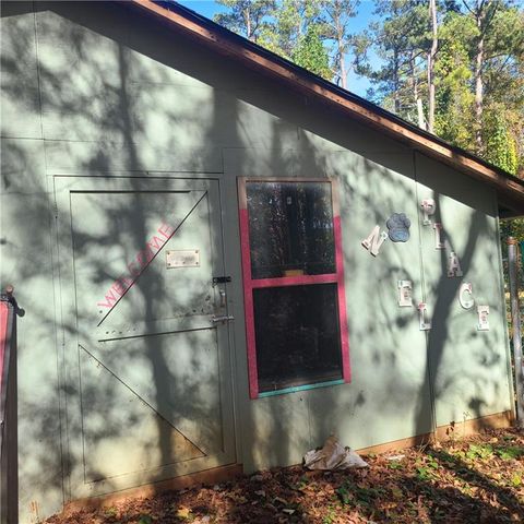 A home in Fairburn