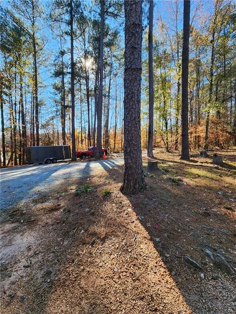 A home in Fairburn