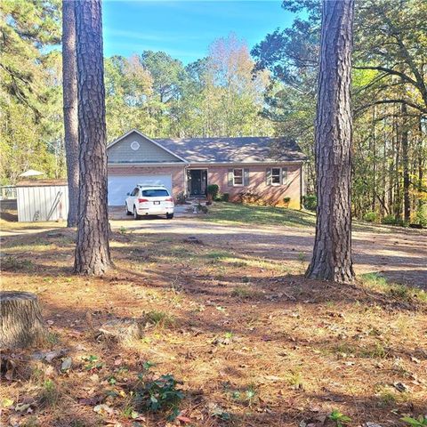 A home in Fairburn